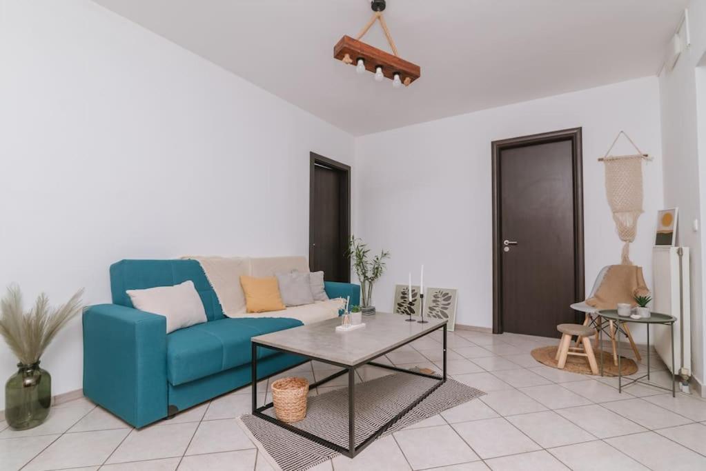 Sunny Apartment For Couples & Friends In Centre Iraklio Exterior foto