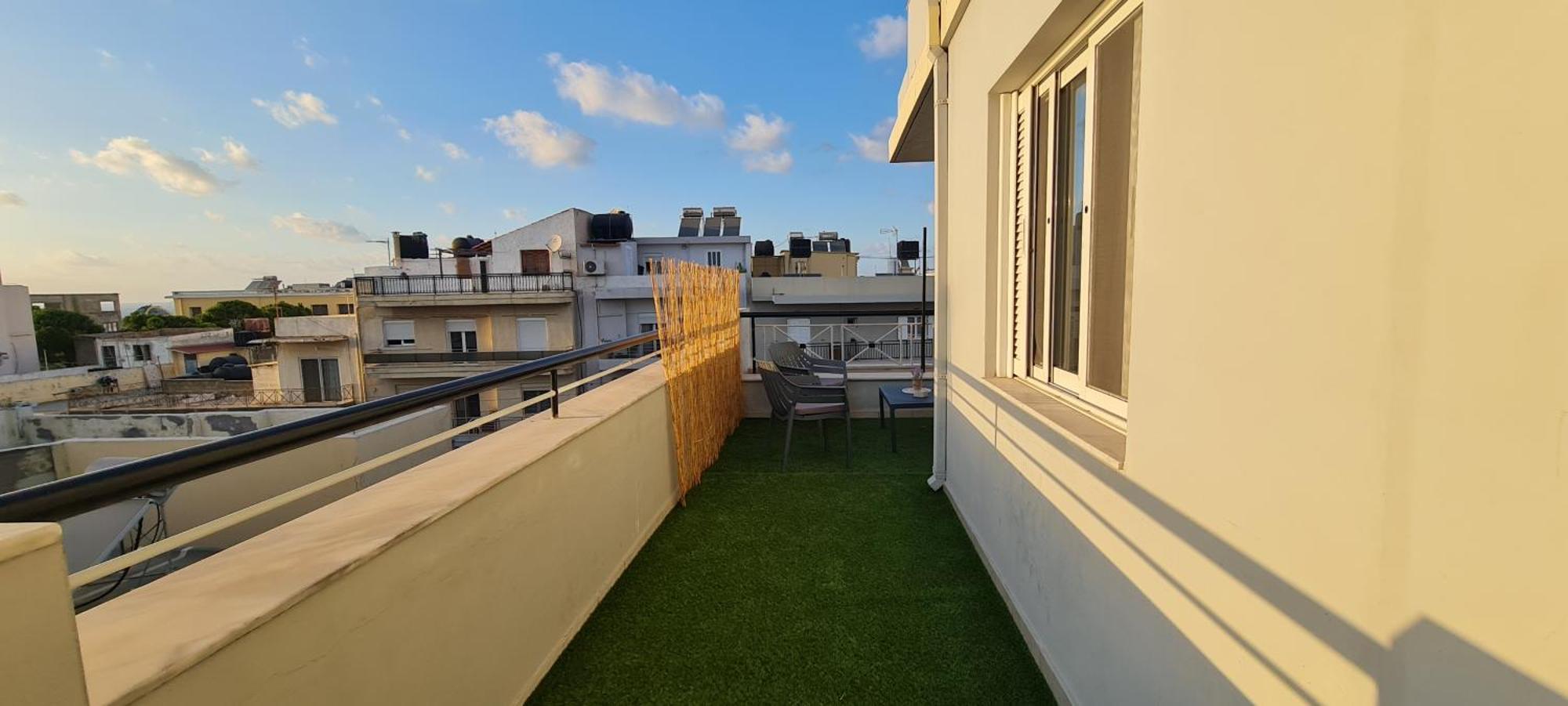 Sunny Apartment For Couples & Friends In Centre Iraklio Exterior foto