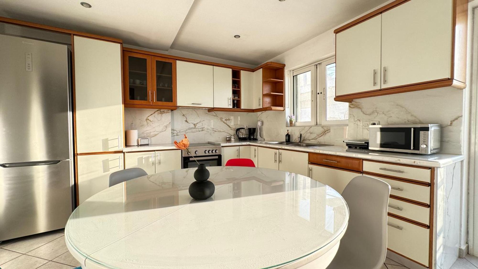 Sunny Apartment For Couples & Friends In Centre Iraklio Exterior foto